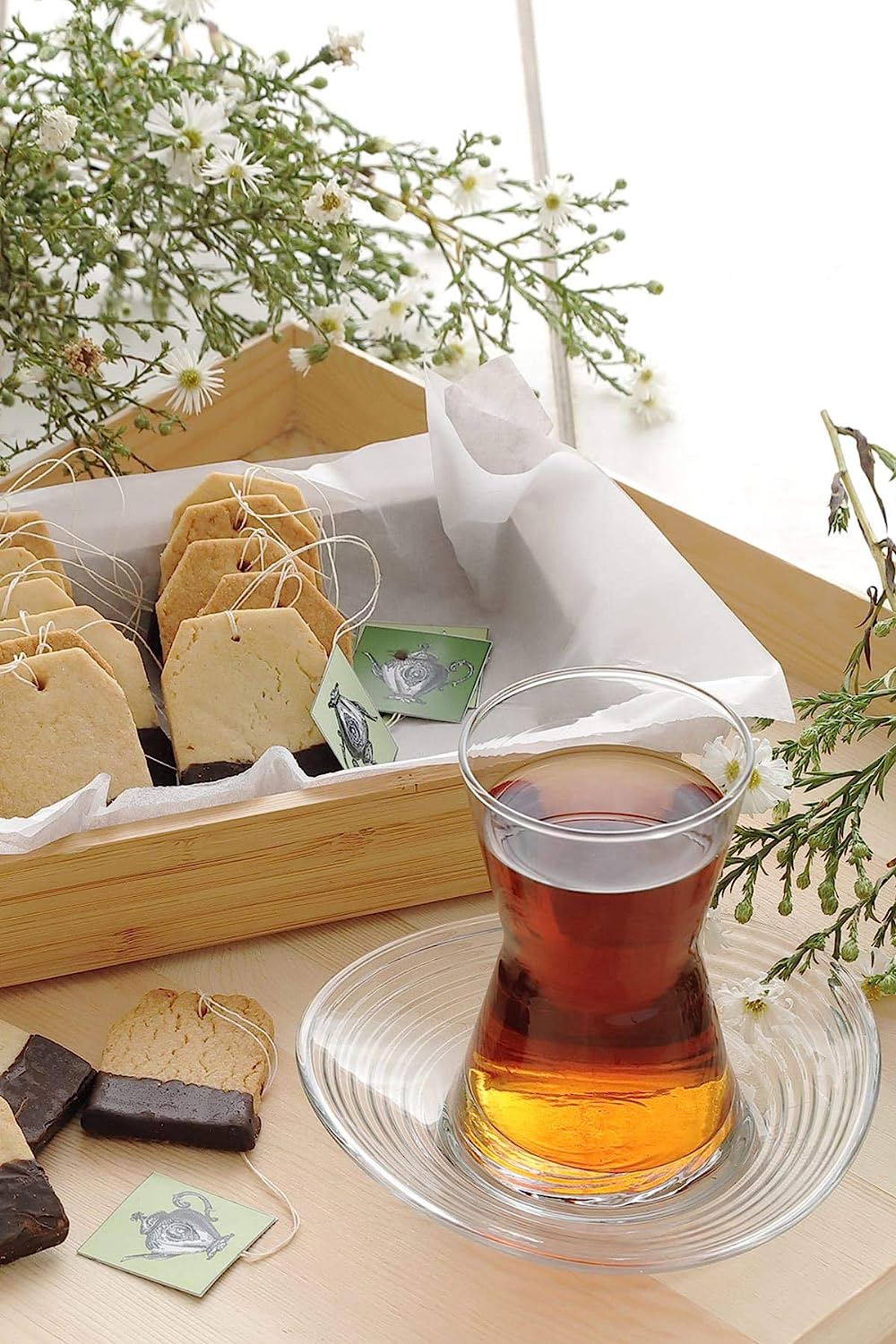 LAV 12 Pcs. Tea Glasses Luxury Design